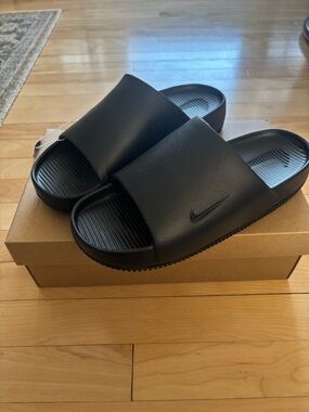 Nike Black Calm Slide Sandals